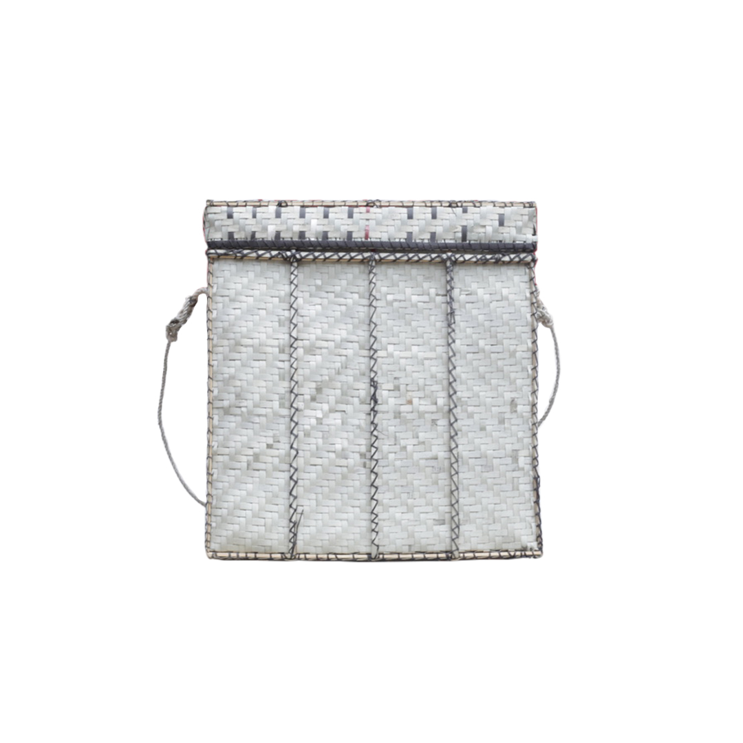 Aesthetic Bhutanese Hand Woven/Made Carry Basket Pattern 1 | Size: Large | Dimensions: Length-45cm, Width-29cm, Height-47cm