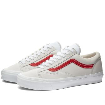 Vans UA Old Skool - Red Strip